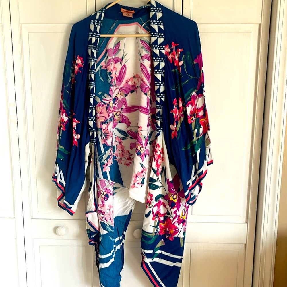 Kimono style wrap